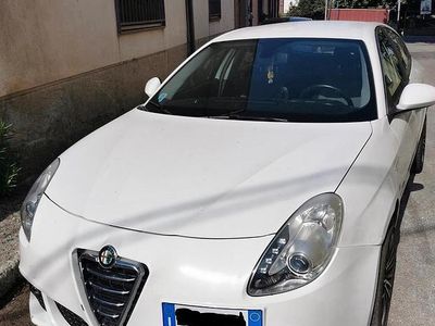 Bianco Usata 2011 Alfa Romeo Giulietta Distinctive Berlina | 6500 € (Buon prezzo)