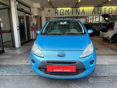 Usata Ford Ka Titanium 69 CV (50 kW) 2009 Bluazzurro Utilitaria