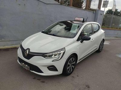Usata Renault Clio V 86 CV (63 kW) 2020 Bicolore Berlina
