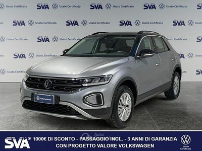 Usata VW T-Roc Life 150 CV (110 kW) 2024 Pyrit silver / tetto nero past SUV