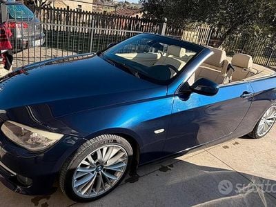 Usata BMW 320 Cabriolet Efficient Dynamics 184 CV (135 kW) 2011 Cabrio