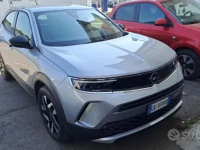 Usata Opel Mokka Elegance 101 CV (74 kW) 2022 Grigio SUV