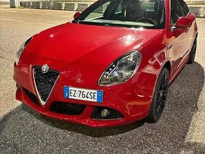 Usata Alfa Romeo Giulietta 2015 Rosso Utilitaria