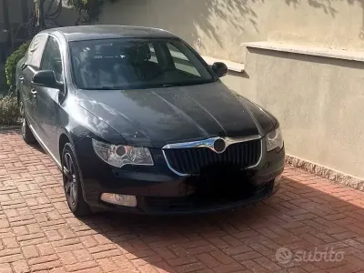 Usata Skoda Superb 125 CV (91 kW) 2009 Berlina