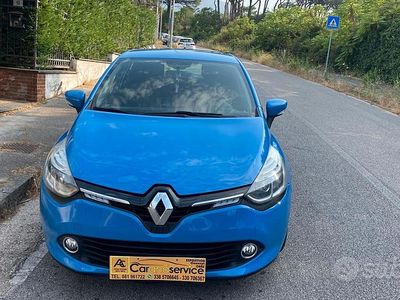 Usata Renault Clio IV 75 CV (55 kW) 2015 Blu Berlina