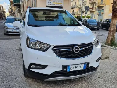 Usata Opel Mokka X Business 136 CV (100 kW) 2018 Bianco SUV