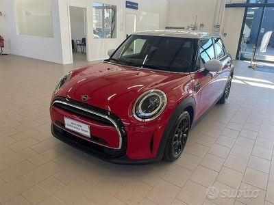 Usata Mini Cooper Classic 136 CV (100 kW) 2022 Rosso Utilitaria