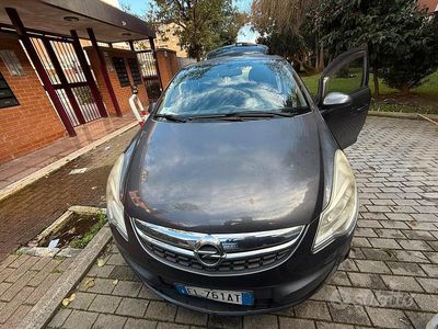 Begagnad Opel Corsa Club 85 HK (62 kW) 2012 Halvkombi