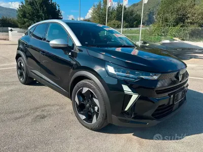 Nuova Renault Captur Techno 101 CV (74 kW) 2025 Nero SUV
