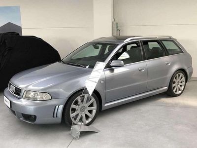 Usata Audi RS4 381 CV (280 kW) 2000 Grigio Station wagon