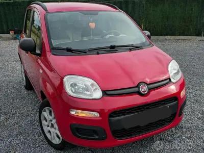 Usata Fiat Panda Cross 70 CV (51 kW) 2013 Rosso Utilitaria