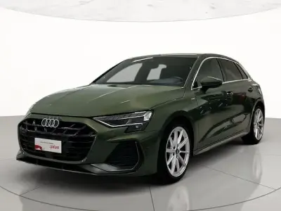 Usata Audi A3 S-Line 150 CV (110 kW) 2025 M4 verde distretto metallizzato Berlina