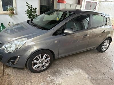 Usata Opel Corsa 2011 Grigio Utilitaria