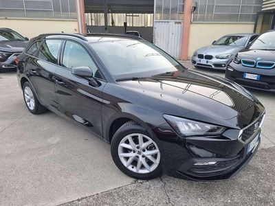 Usata Seat Leon Style 110 CV (80 kW) 2022 Nero Station wagon
