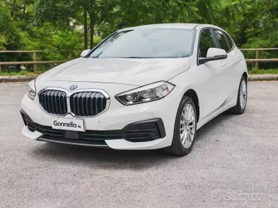 Usata BMW 116 Advantage 116 CV (85 kW) 2021 Bianco Utilitaria