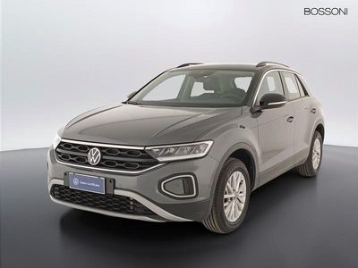 Usata VW T-Roc Life 150 CV (110 kW) 2024 Nero SUV