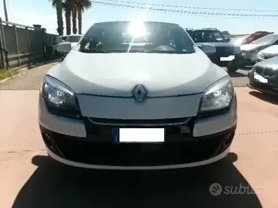 Usata Renault Mégane 95 CV (69 kW) 2014 Bianco Berlina