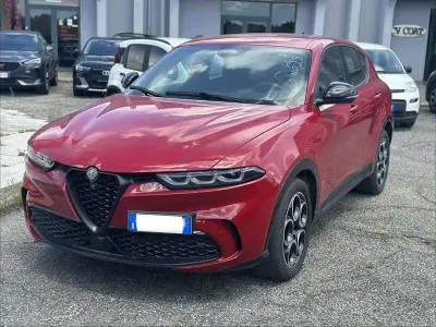 Usata Alfa Romeo Tonale Sprint 131 CV (96 kW) 2024 Rosso SUV
