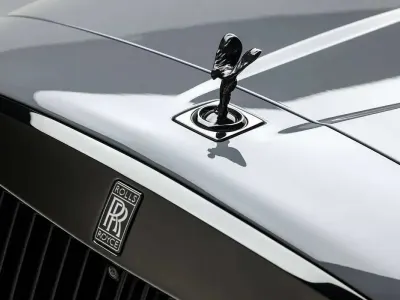 Usata Rolls Royce Cullinan 600 CV (441 kW) 2022 Blu/azzurro SUV