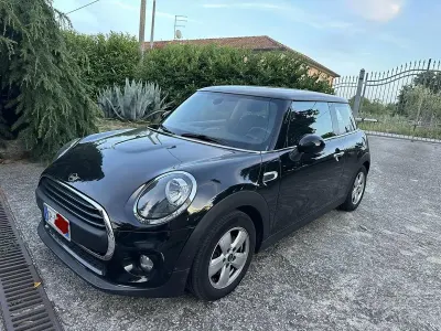 Usata Mini One D