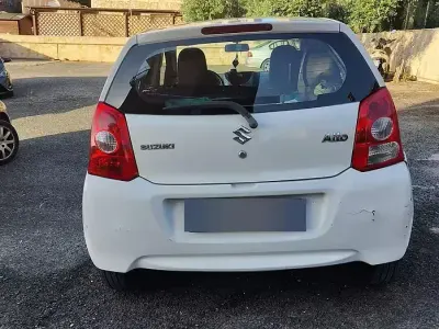 Usata Suzuki Alto 68 CV (50 kW) 2010 Bianco Utilitaria