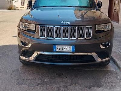 Usata Jeep Grand Cherokee Summit 250 CV (183 kW) 2014 Nero SUV