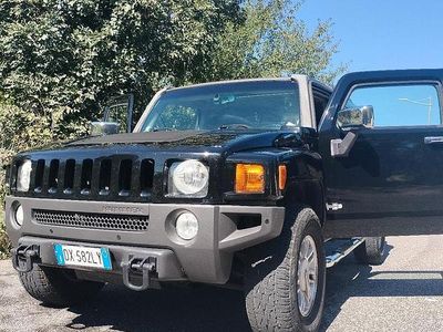 Hummer H3
