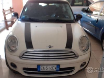 Usata 2009 Mini Cooper Utilitaria | 2700 € (Ottimo prezzo)