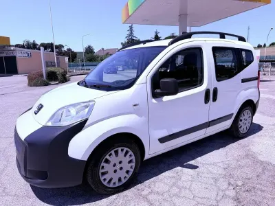 Usata Peugeot Bipper Active 75 CV (55 kW) 2013 Bianco Monovolume