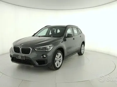 Begagnad BMW X1 Performance 140 HK (102 kW) 2018 Grå SUV