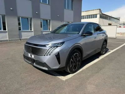 Usata Peugeot 3008 Allure 136 CV (100 kW) 2025 Grigio SUV