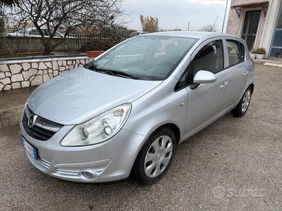 Usata Opel Corsa Enjoy 80 CV (58 kW) 2009 Grigio Utilitaria