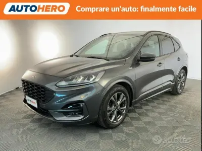 Usata Ford Kuga 120 CV (88 kW) 2022 Grigio SUV