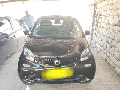 Nero Usata 2019 Smart ForTwo Electric Drive Cabrio | 9000 €