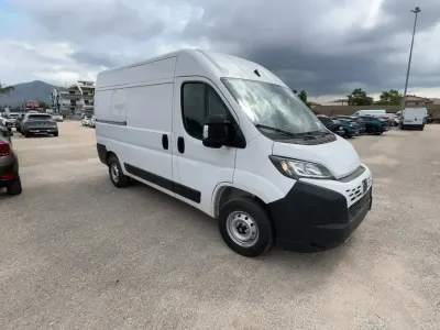 Nuova Fiat Ducato 33 140 CV (102 kW) 2025 549  bianco pastello Furgone