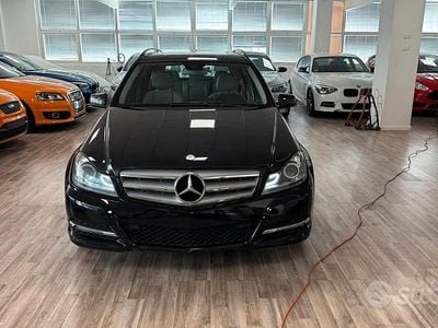 Gebraucht Mercedes C220 Executive 170 PS (125 kW) 2012 Schwarz Kombi