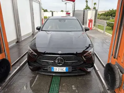 Usata Mercedes A180 116 CV (85 kW) 2025 Nero Berlina