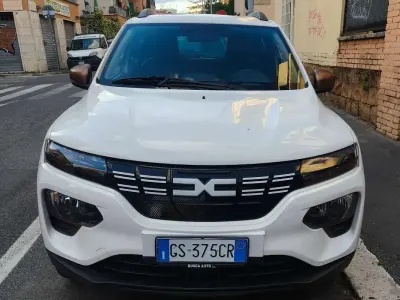 Usata Dacia Spring Extreme 47 kW (65 CV) 2024 Bianco Utilitaria