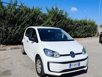VW up!