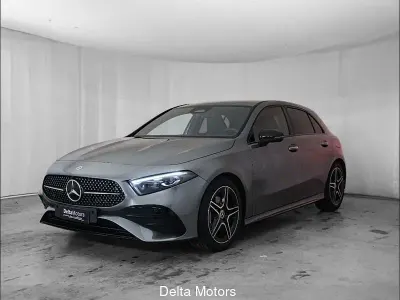Nuova Mercedes A180 116 CV (85 kW) 2025 Nero Berlina