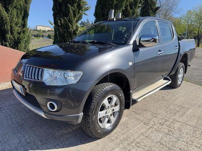 Usata Mitsubishi L200 Intense 178 CV (130 kW) 2013 Nero Pick-up