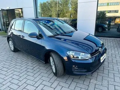 Usata VW Golf VII Comfortline 90 CV (66 kW) 2015 Bluazzurro Berlina