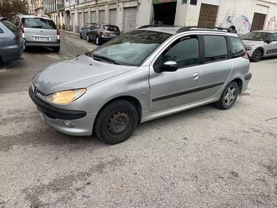 Usata Peugeot 206 S 68 CV (50 kW) 2005 Grigio Station wagon