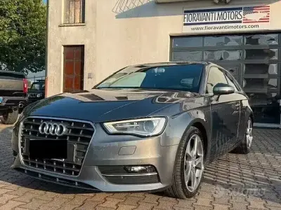 Usata Audi A3 Ambition 150 CV (110 kW) 2012 Grigio Utilitaria