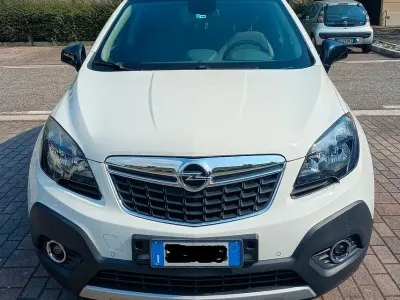 Usata Opel Mokka Cosmo 136 CV (100 kW) 2016 Bianco SUV