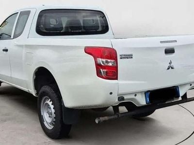 Usata Mitsubishi L200 Select 150 CV (110 kW) 2021 Bianco Pick-up