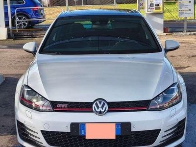 Usata VW Golf VII GTI 230 CV (169 kW) 2016 Berlina