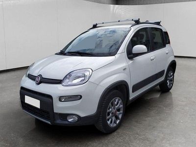 Usata Fiat Panda 4x4 S 85 CV (62 kW) 2017 Bianco Utilitaria