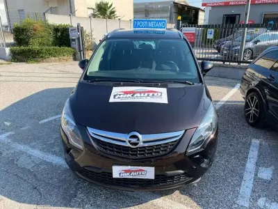 Usata Opel Zafira Tourer Cosmo 150 CV (110 kW) 2012 Grigio Monovolume