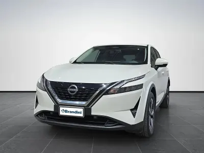 Usata Nissan Qashqai N-Connecta 158 CV (116 kW) 2023 Alpine white SUV